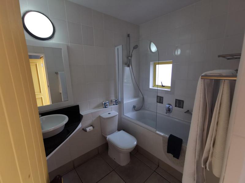 2 Bedroom Property for Sale in Mykonos Western Cape